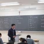 高２の授業は村山先生です